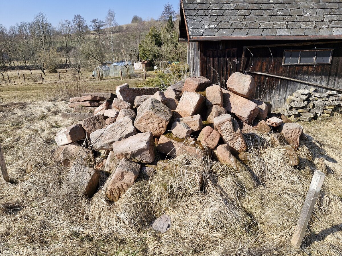 Pískovce