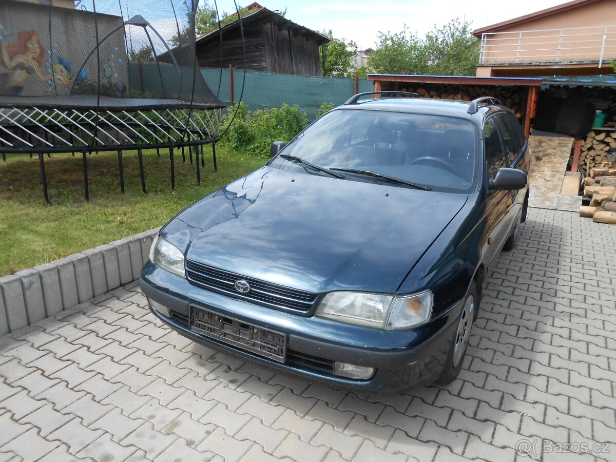 Rozpredám Toyota Carina E 1994 2,0 98kw