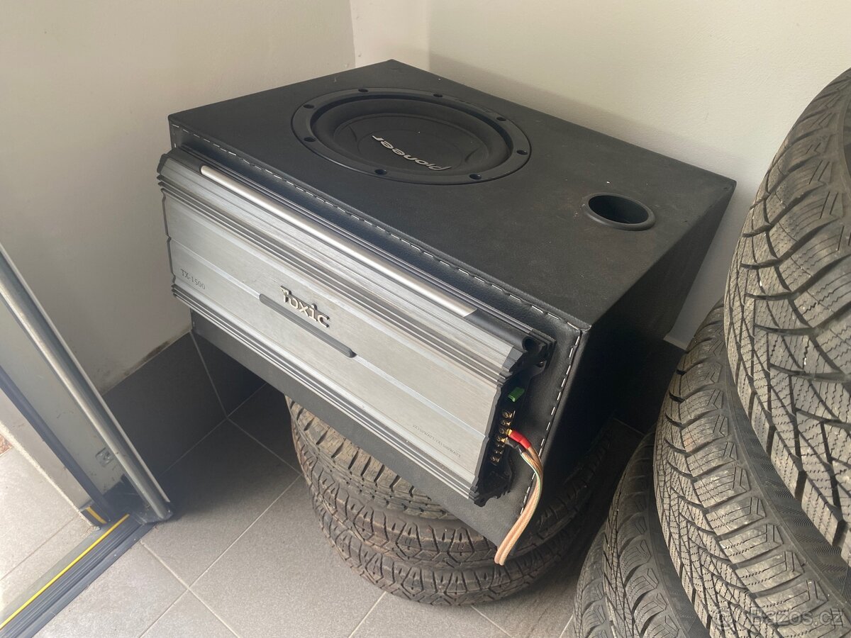 Subwoofer