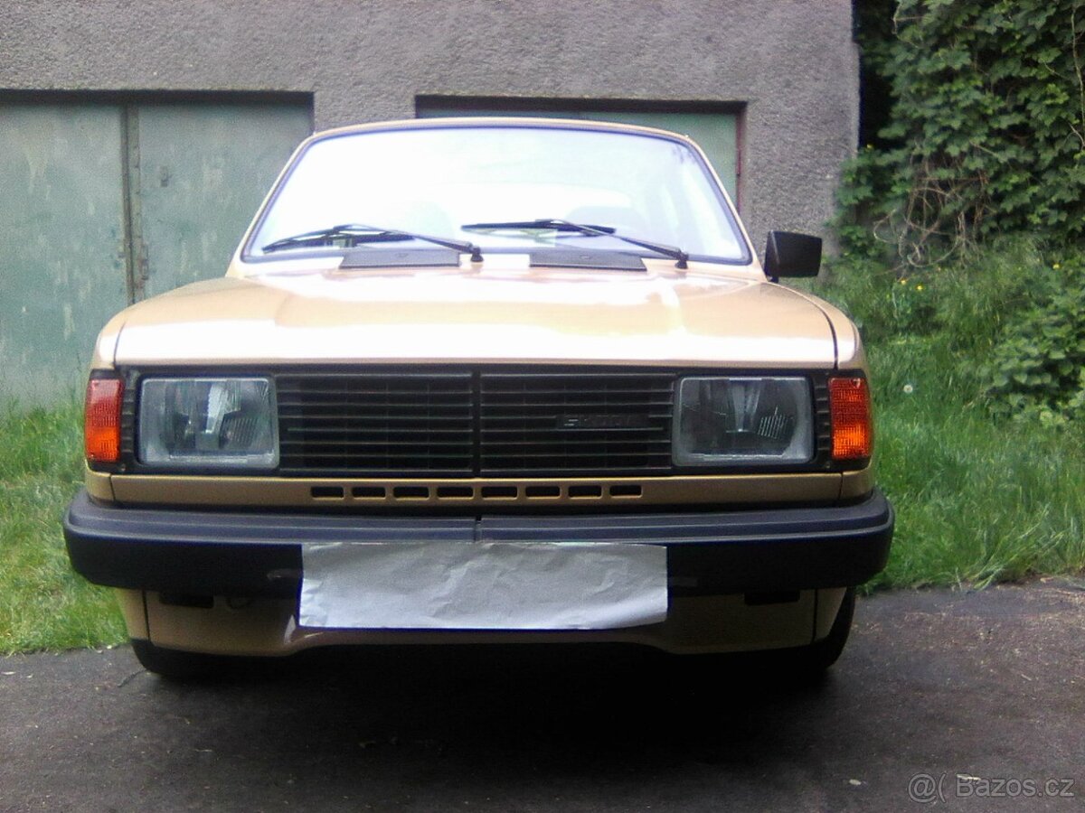 Škoda 120 L