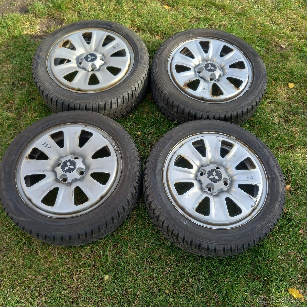 ZIMNÍ kola Orig. MITSUBISHI R15"