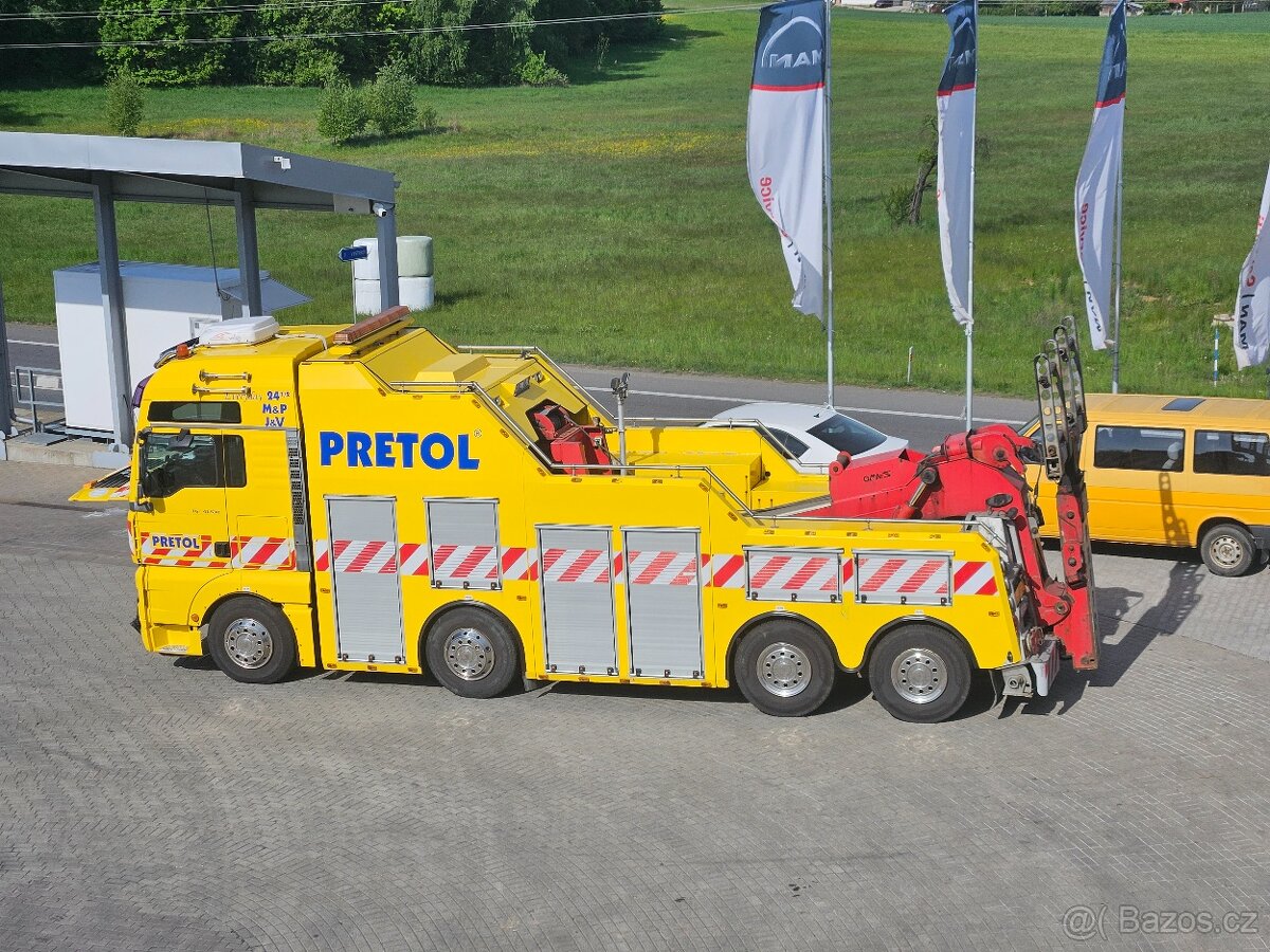 MAN TGA 41.530 8x4 BLS OMARS odtahovka, brýle