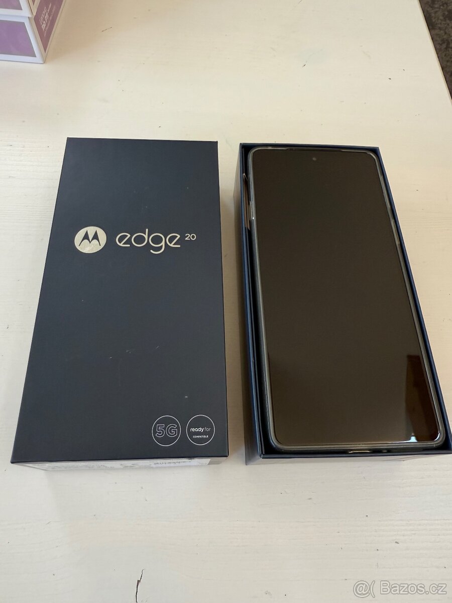 Motorola EDGE 20 5G 8/256gb