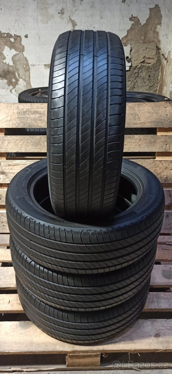 Michelin 205/55 R17 91V 2x5mm 2x4mm