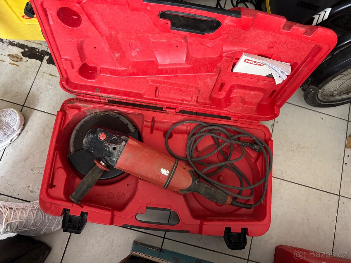UHLOVÁ BRUSKA HILTI AG 230-24D