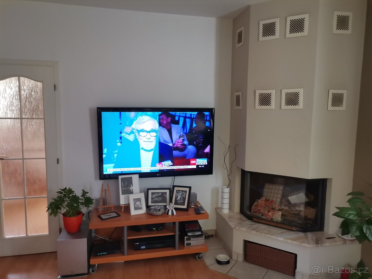televizor LG 55''
