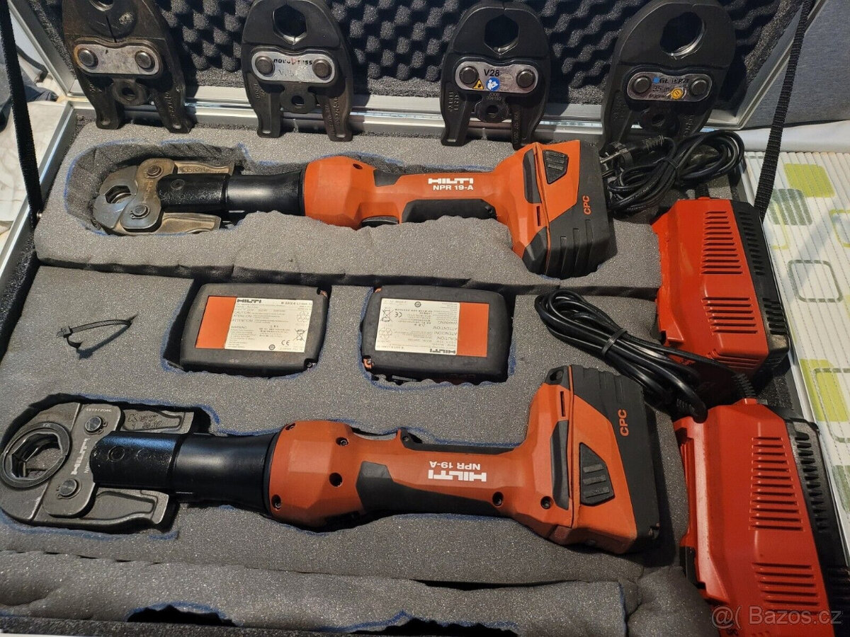 Použité 2 akumulátorové lisy Hilti