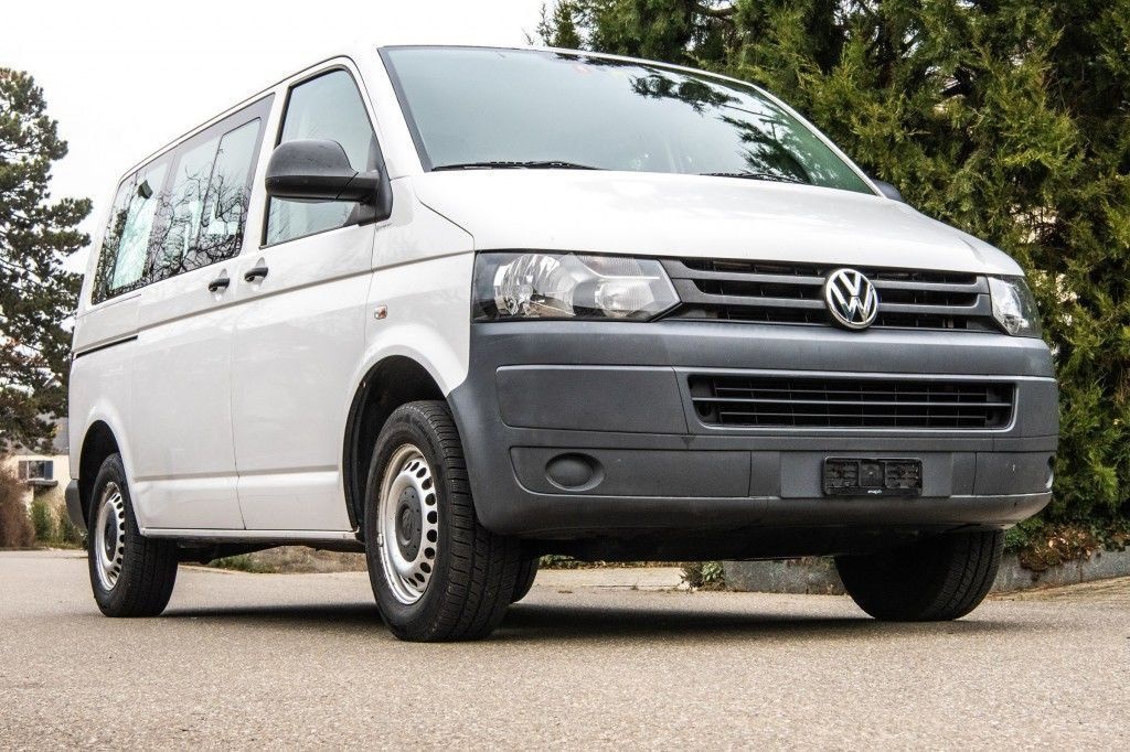 VW T5 2,0 TDI Transporter s úpravou na camper