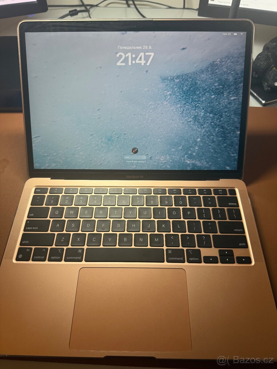 Macbook Air 2020 A2337 růžový (Rose Gold)