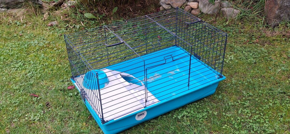 Klec pro králíka nebo morčata