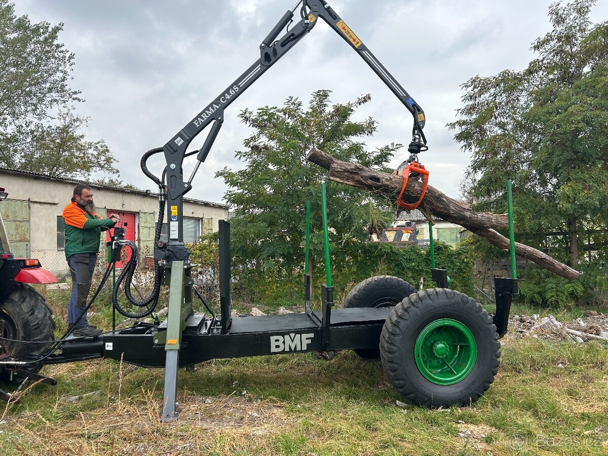 Vyvážečka BMF - Farma 7T s pohonem
