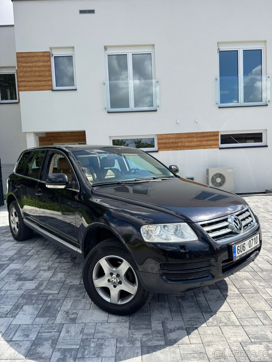 Volkswagen Touareg 2.5 TDI – 1. majitel, perfektní stav