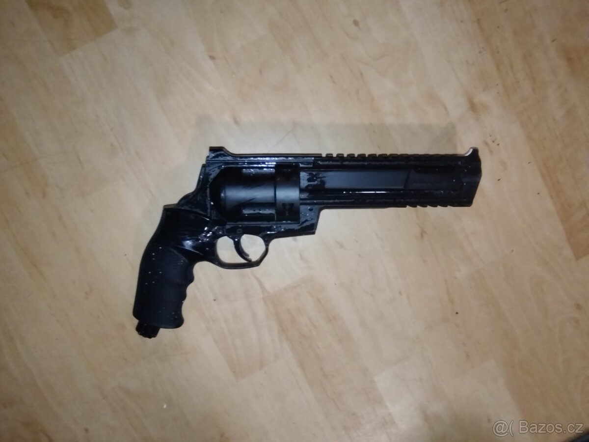 Obraný revolver Umarex vzduchovka