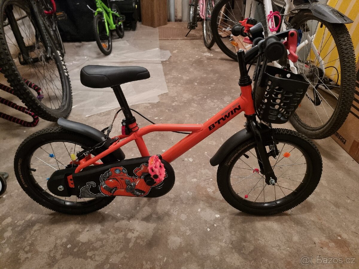 BTWIN Robot 500, vel. 16