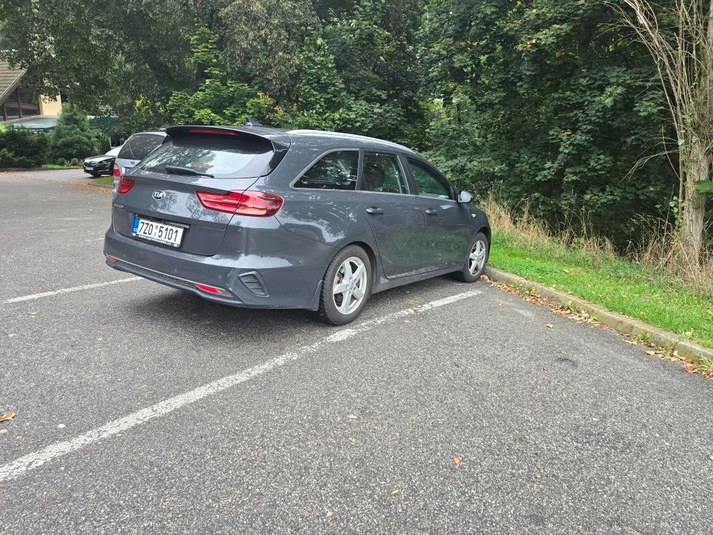 Prodám Kia Ceed kombi (spin), r.v.2021, m