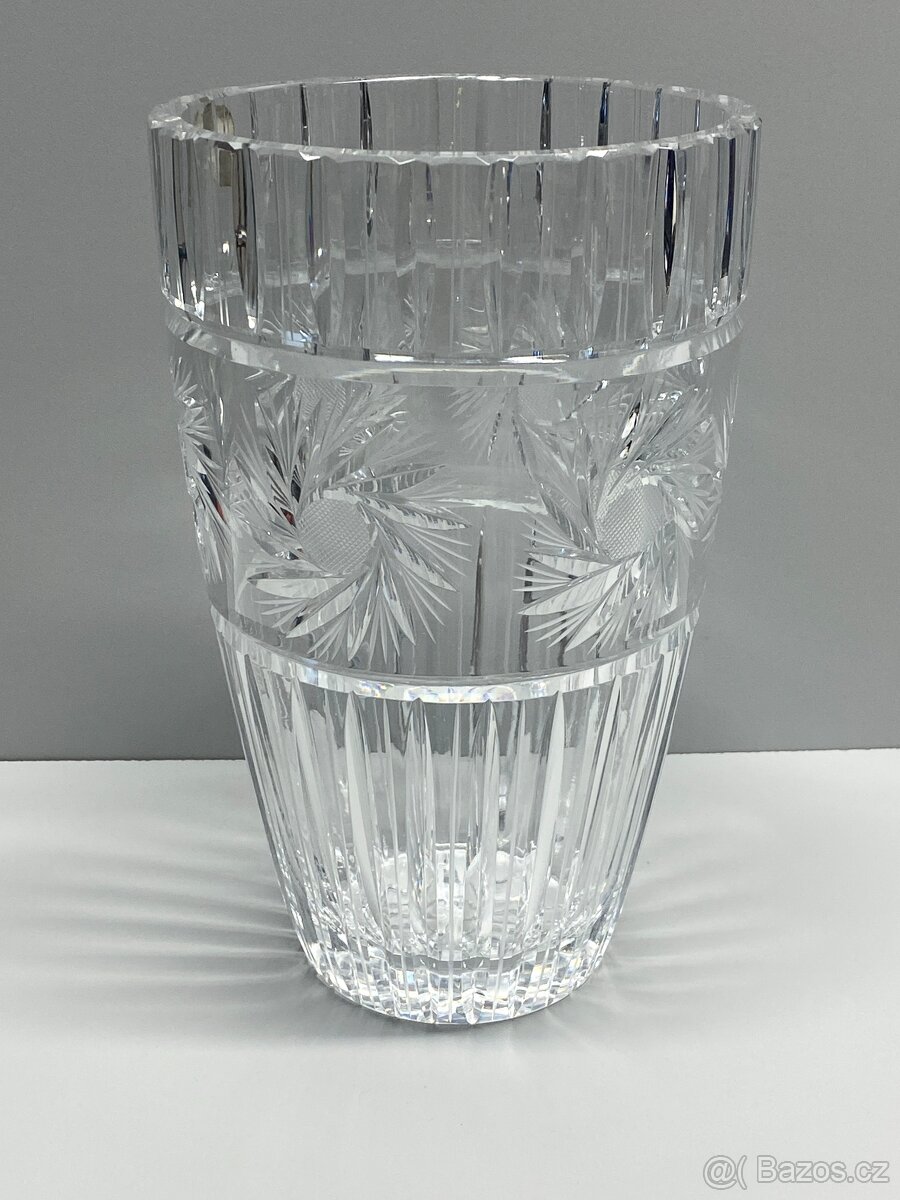 váza velká křišťálová váza broušená sklárna poděbrady