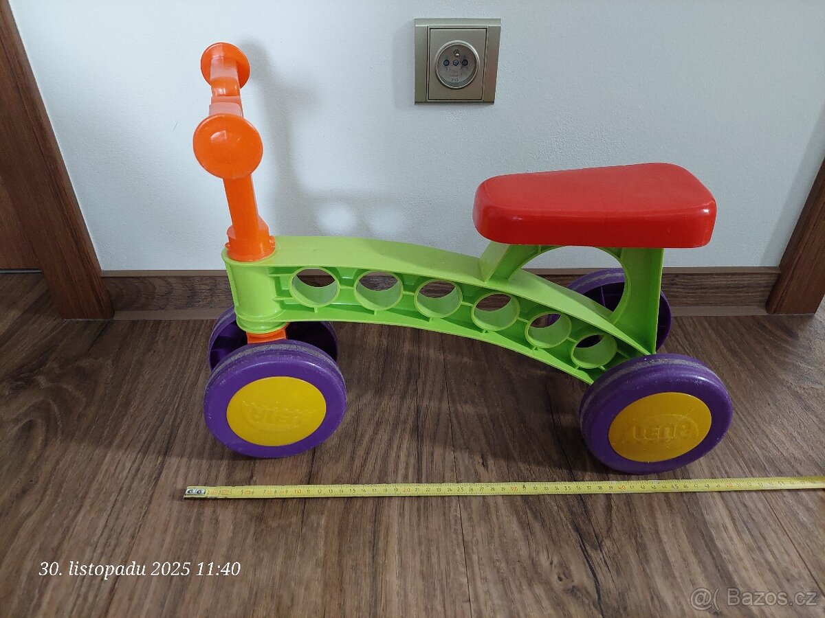 Dětské odrážedlo