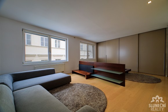 Pronájem bytu 3+kk s balkonem, 100 m², Zlín