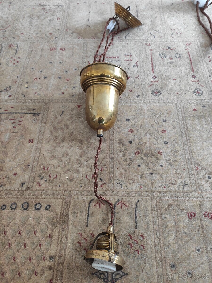 Stará mosazná stahovací lampa bez širmu
