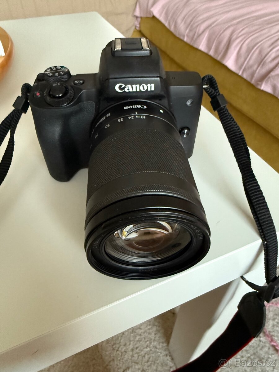 fotoaparát Canon EOS M50