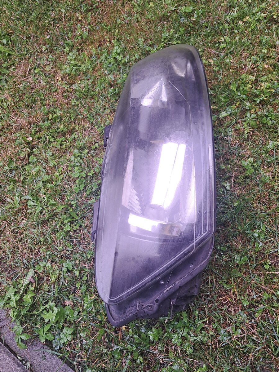 PP světlo VW Polo 6R, H4