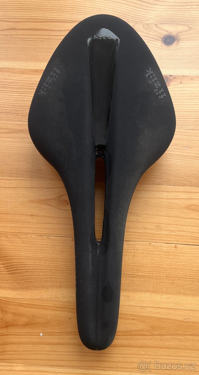 Sedlo Fizik Arione R1 Open sedlo Large – nové