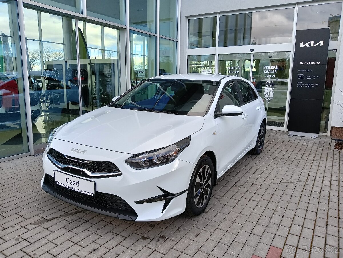 Kia Ceed 5HB1,5T-GDI SPIN MY25