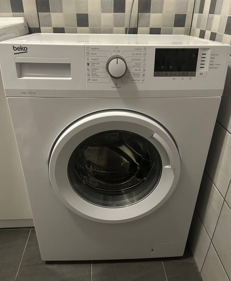 Plně funkční pračka zn. Beko A+++ na 6kg - 1000/min.