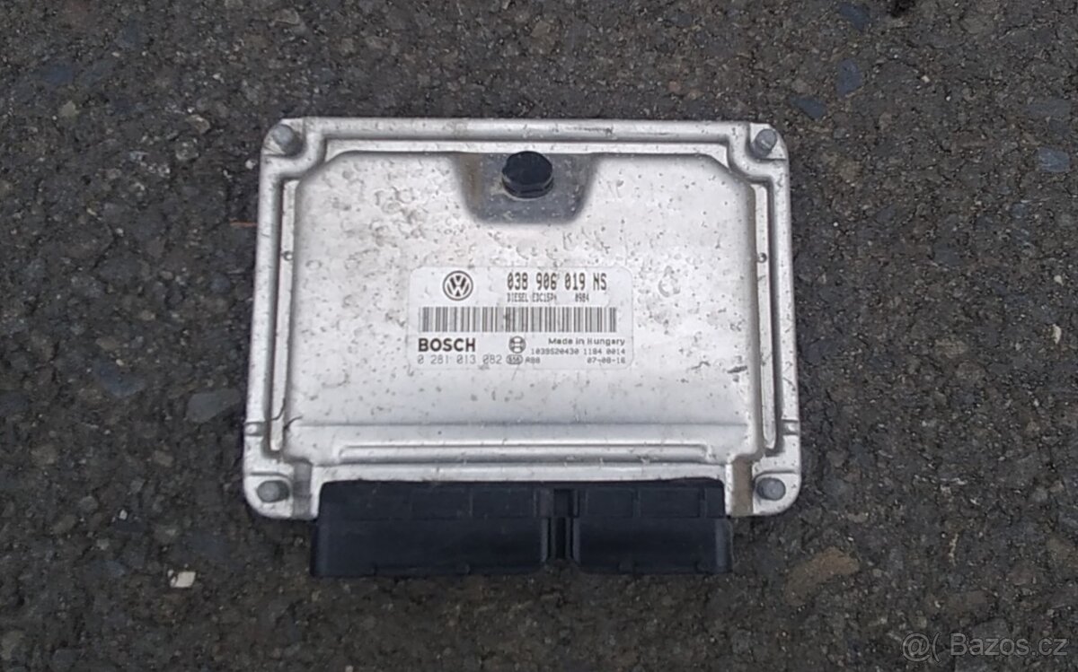 ŘÍDÍCÍ JEDNOTKA MOTORU ŠKODA FABIA II 1/2007-2/2010 BSW 1.9