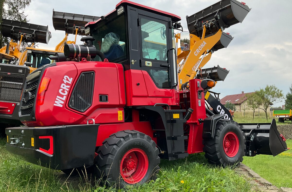 Kolový, kloubový nakladač CR12 - nosnost 1200 kg robustní
