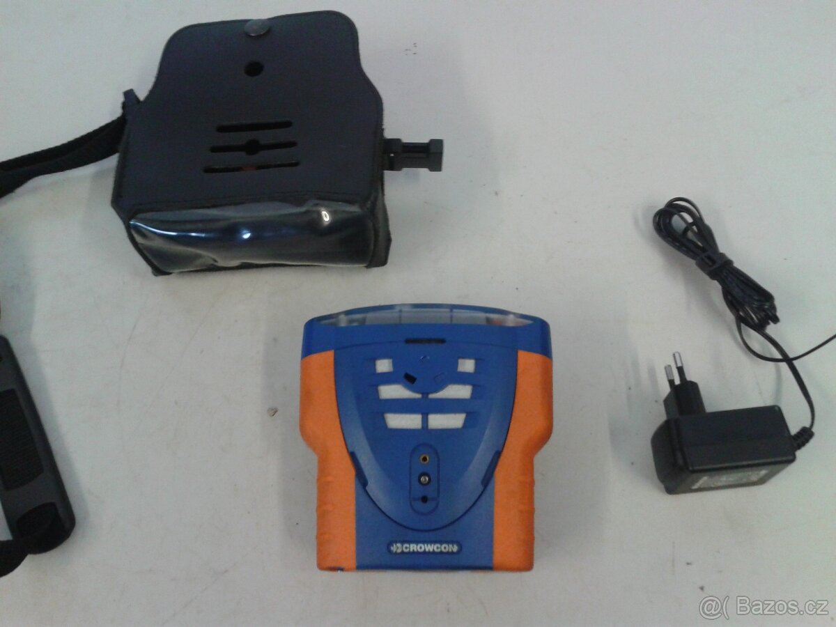 Osobní detektor plynů TETRA GAS DETECTOR