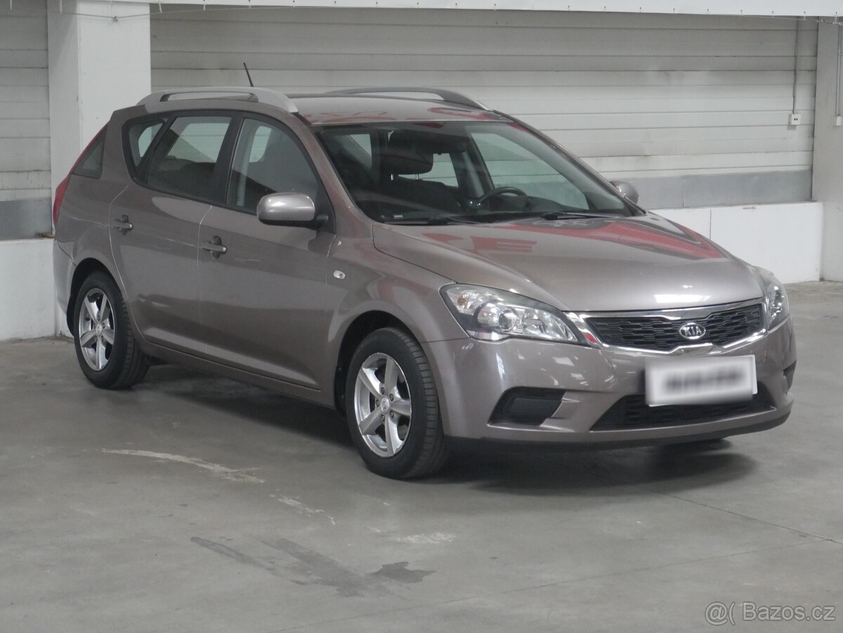 Kia Ceed 1.6i , 91 kW benzín, 2010