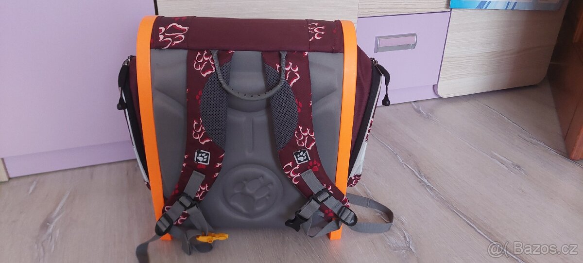 Dětská aktovka.