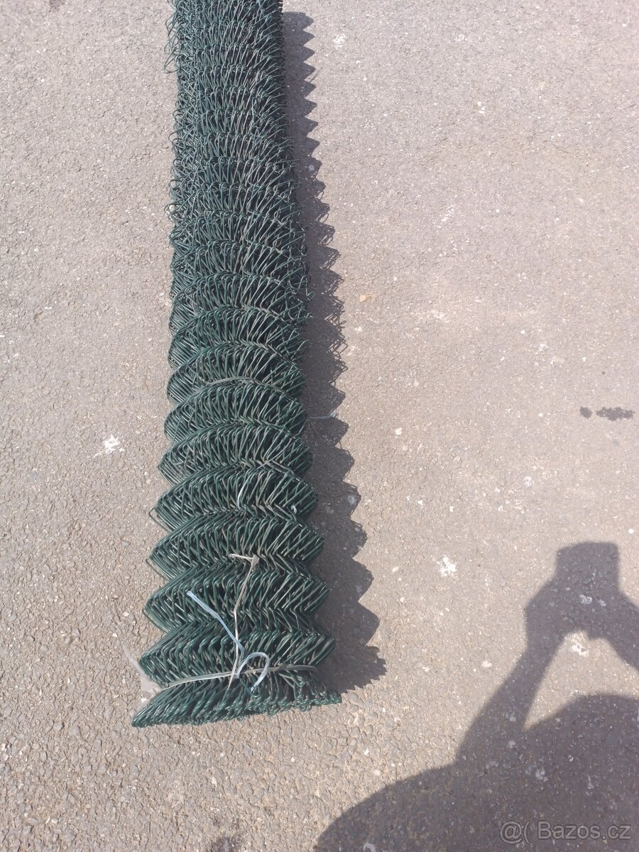 Poplastované pletivo 200cm
