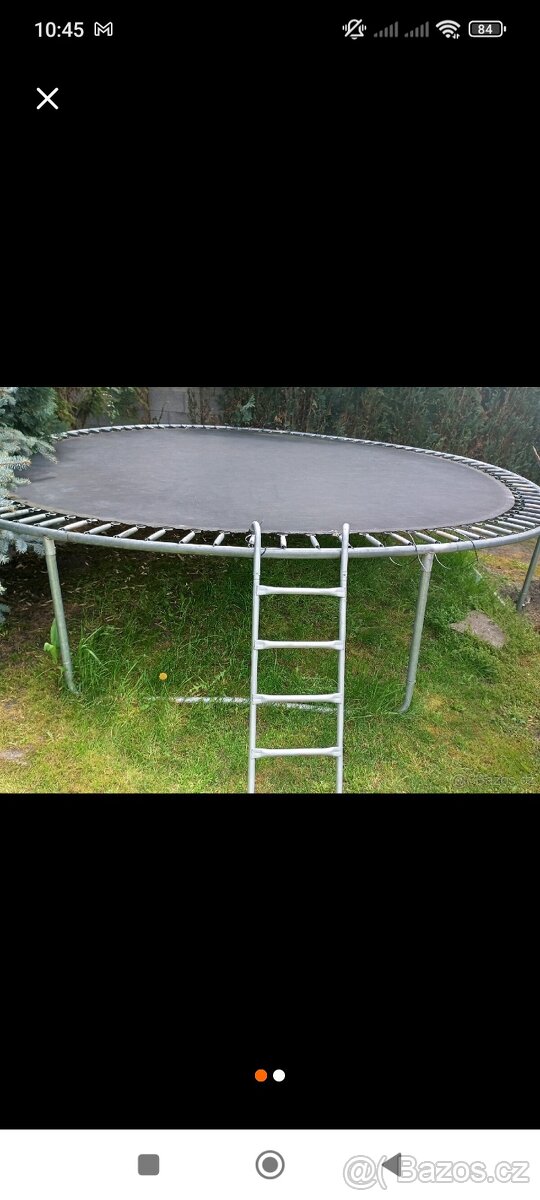 Trampolína .