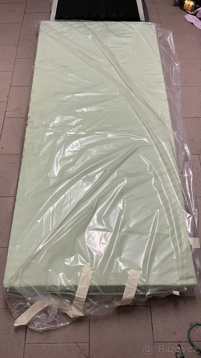 Antidekubitní matrace Bohemia 200x90x15