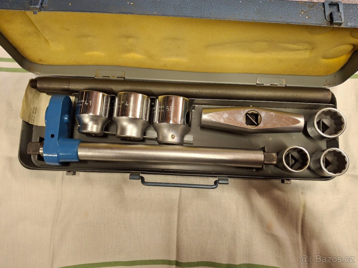 Momentový klíč Tona