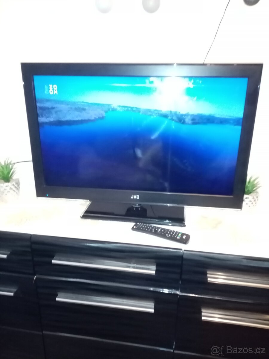 JVC