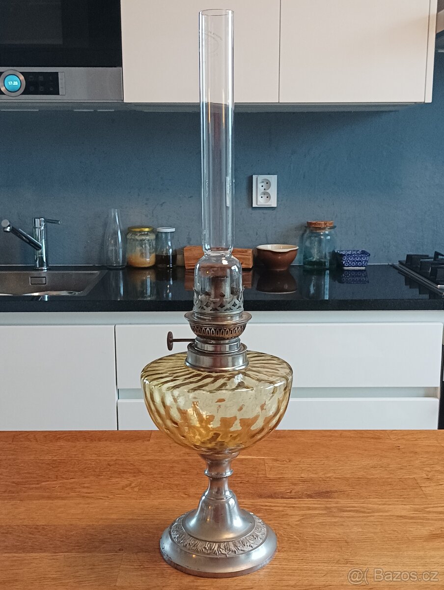 ART DECO STAROŽITNÁ PETROLEJOVÁ LAMPA UNIS PARIS KOLEM 1920