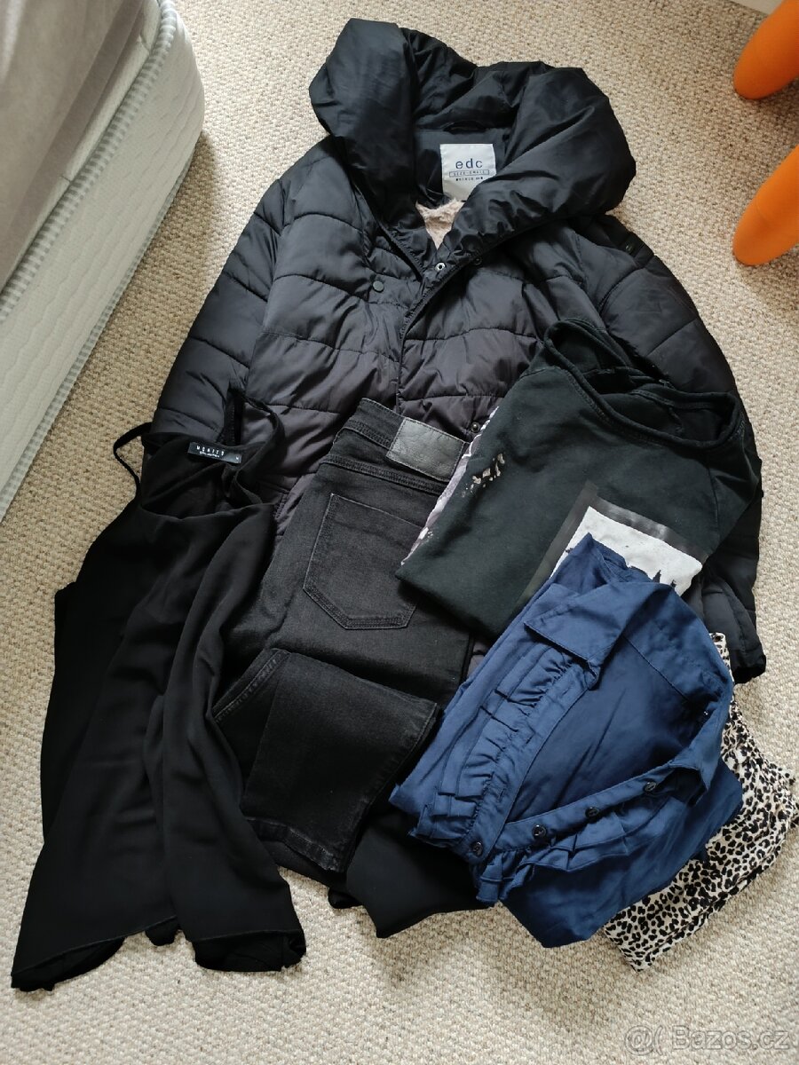 Šest dámské oblečení vel.S