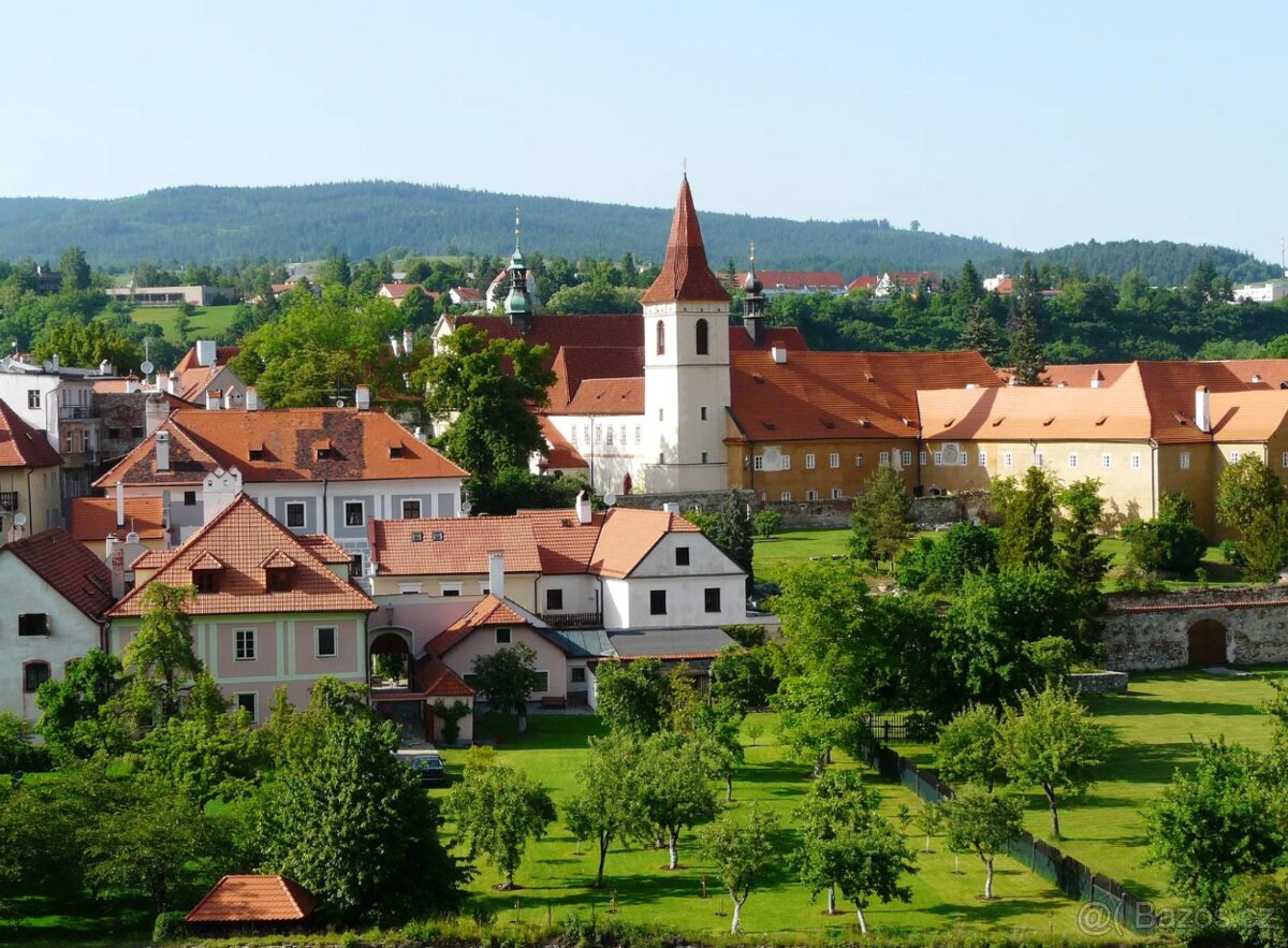 Pronájem krásného domu v Českém Krumlově leden - květen 2026