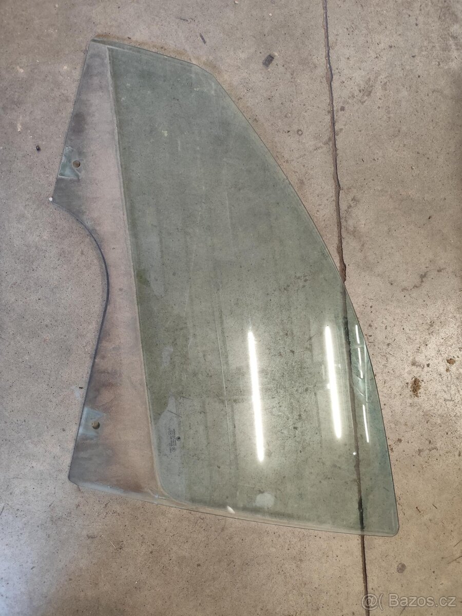 Levé sklo předních dveří Octavia II 2004 - 2013