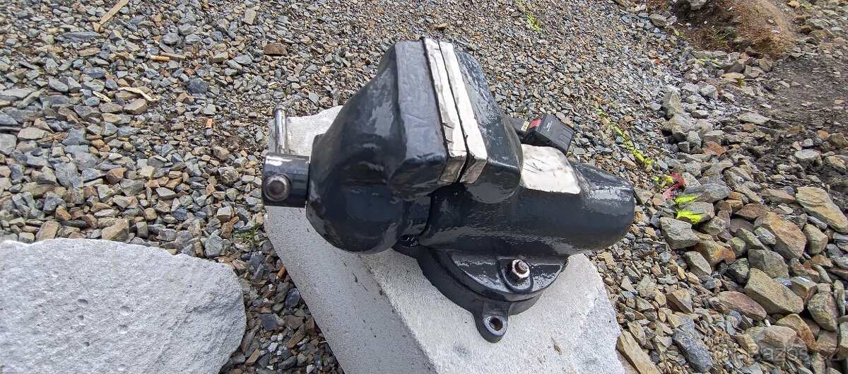 Svěrák YORK 125 mm