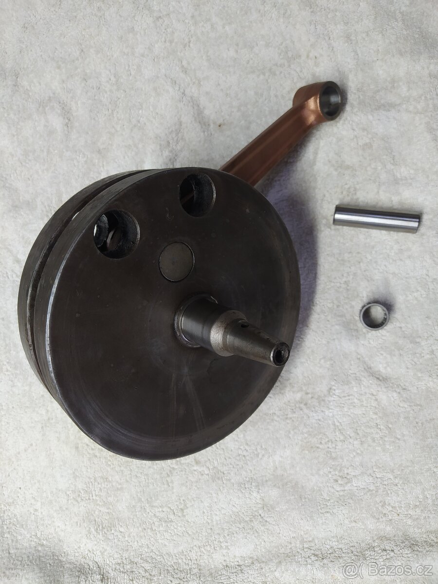 Kliková hřídel Jawa Kývačka 353