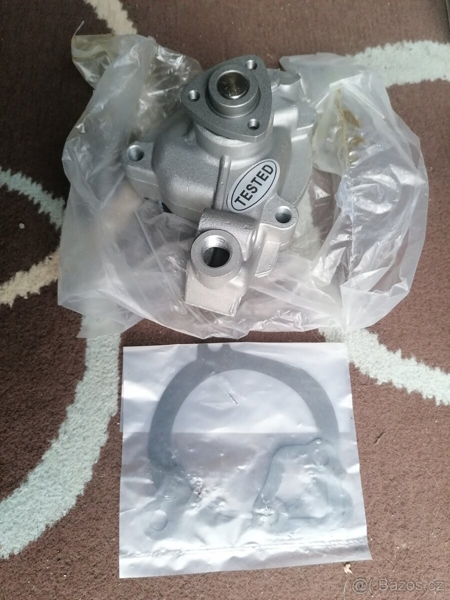 Vodní pumpa FORD ESCORT