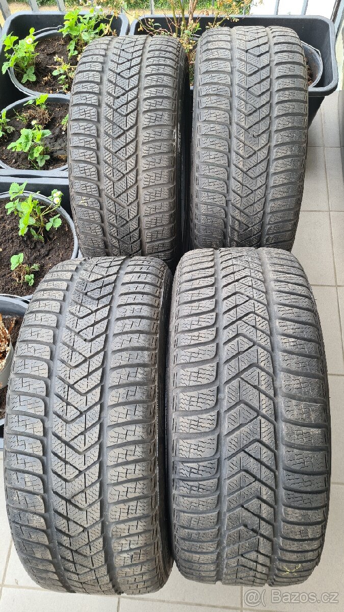 4x zimni pneu Pirelli 245/45/18 100V