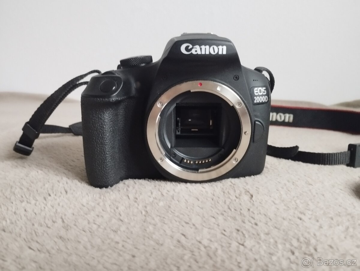 Canon EOS 2000D kompletní set