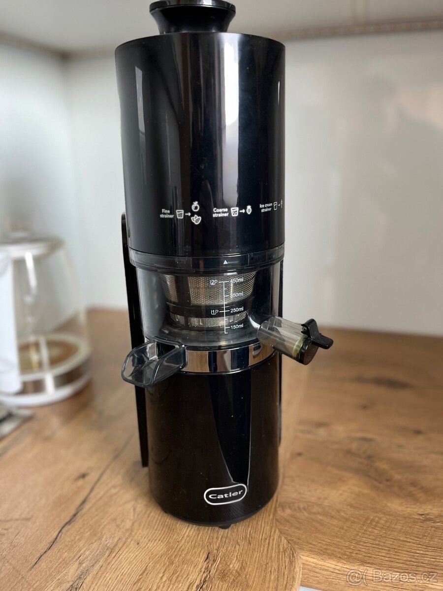 Catler slow juicer JS 8011