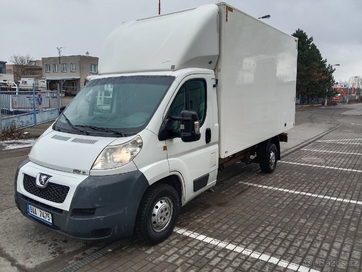 Peugeot boxer 3.0 HDI 2011 skříň