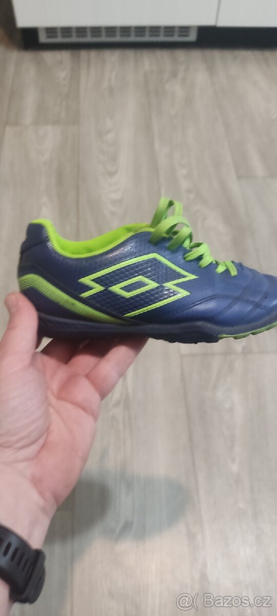 Dětske turfy vel. 31
